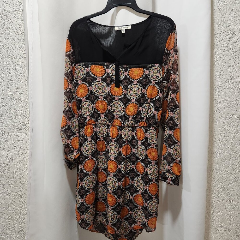 Black Rainn Orange and black abstract pattern long sleeve Fall dress